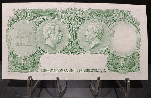 1961 £1 Coombs/Wilson One Pound Banknote HK33 336461