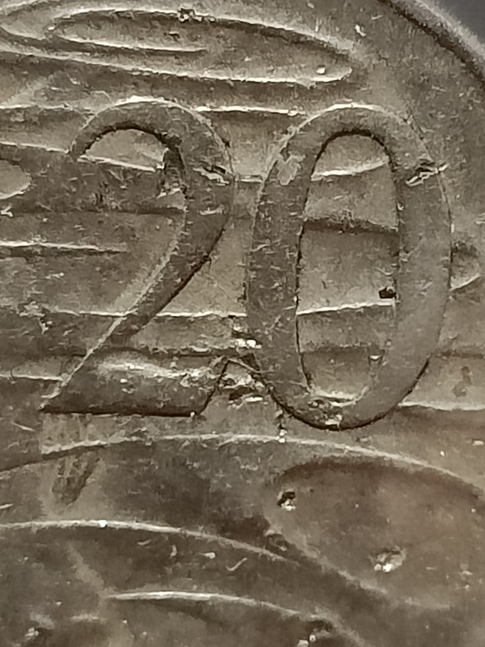 1966 AUSTRALIA 20 CENTS "WAVEY 2" VARIETY COIN
