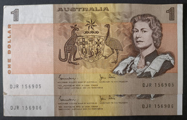 1982 Johnston Stone $1  Consecutive Banknotes x 2 DJR 156905,906