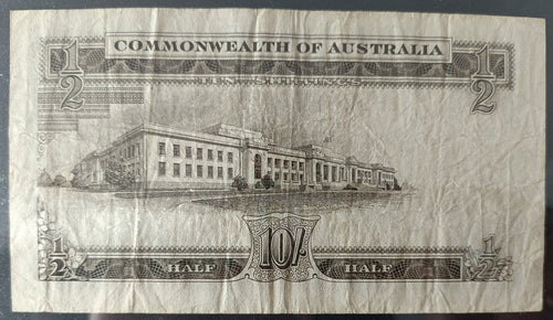 1961 Australia Ten Shillings Coombs / Wilson AF46 661490