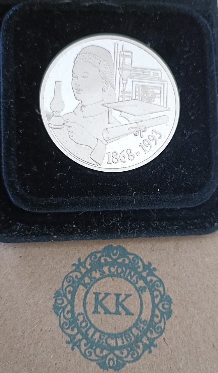 1993 Australian Nursing Federation Silver Medallion 1 Troy Ounce Perth Mint